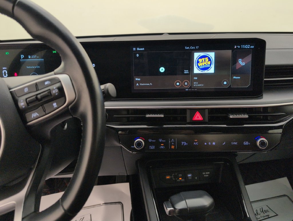 Used 2025 Kia K5 GT-Line w/ GT-Line Premium Package FWD image 17