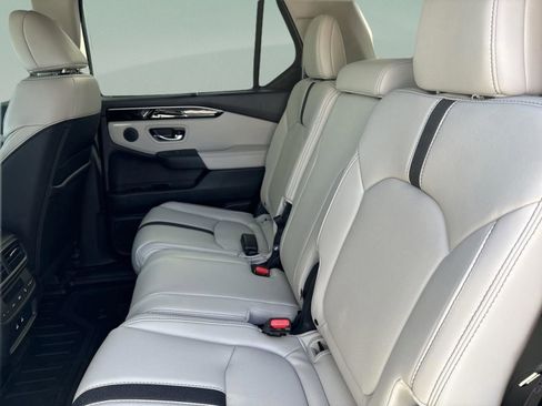 Certified 2026 Honda Pilot EX-L image 18