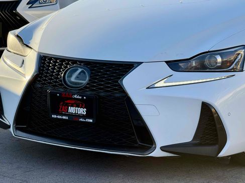 Used 2019 Lexus IS 300 F Sport w/ F Sport Package RWD image 7