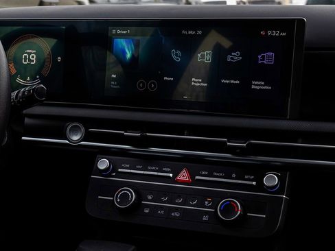 Used 2025 Hyundai Tucson SE image 20