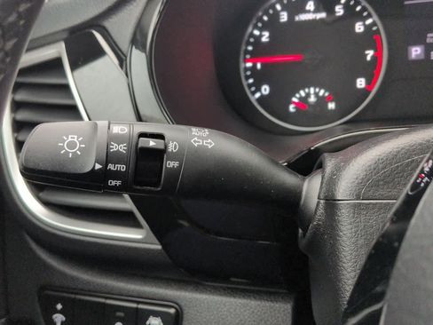 Used 2021 Kia Seltos EX image 28