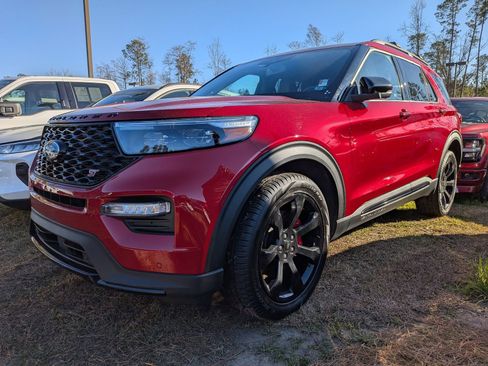 Certified 2023 Ford Explorer ST w/ Equipment Group 401A image 8