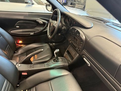 Used 2004 Porsche 911 Carrera RWD image 14