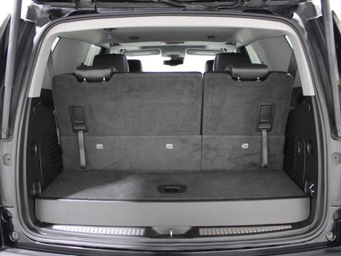 Used 2018 Chevrolet Tahoe LT image 26