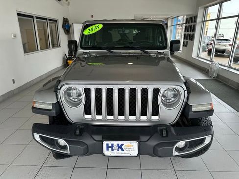 Used 2018 Jeep Wrangler Unlimited Sahara w/ Dual Top Group image 3