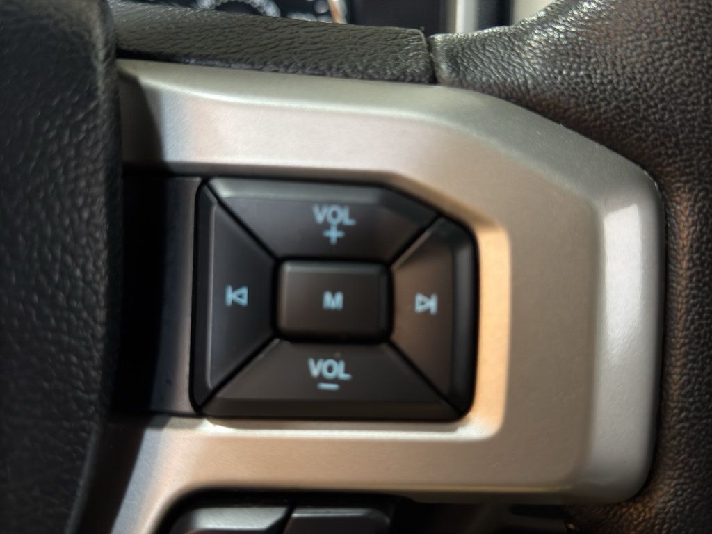 Used 2019 Ford F150 Lariat w/ Equipment Group 502A Luxury AWD/4WD image 26