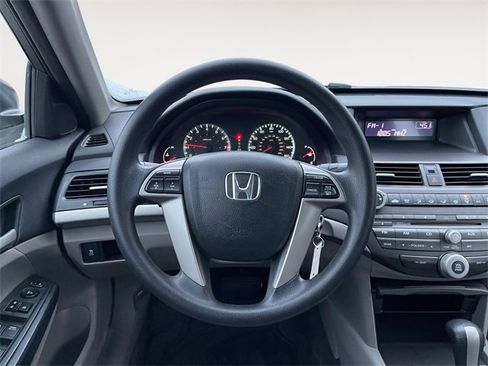 Used 2011 Honda Accord LX-P image 12