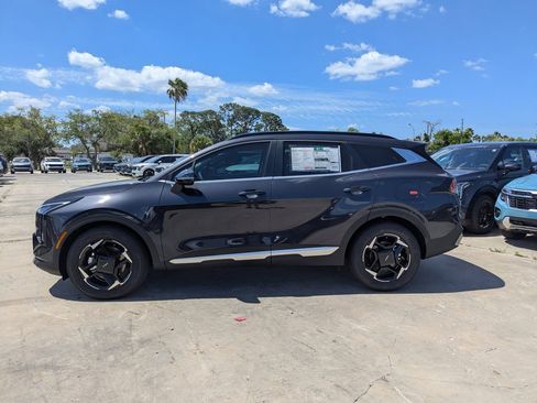 New 2026 Kia Sportage EX FWD image 5