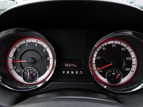 Used 2018 Dodge Grand Caravan SE w/ UConnect Hands-Free Group FWD image 24