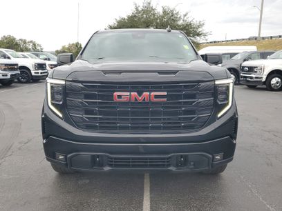 Used 2023 GMC Sierra 1500 Elevation