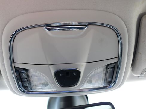 Used 2020 Jeep Cherokee Limited AWD/4WD image 33
