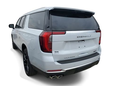 New 2026 GMC Yukon XL Denali w/ Sun & Power Step Package image 4