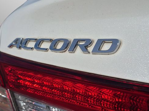 Certified 2019 Honda Accord LX image 29