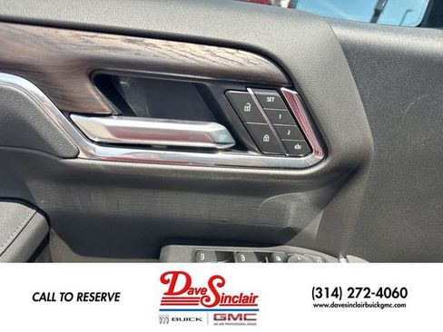 New 2026 GMC Sierra 1500 SLT w/ SLT Premium Package AWD/4WD image 13
