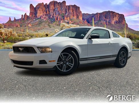Used 2011 Ford Mustang Premium w/ 201A Rapid Spec Order Code image 2