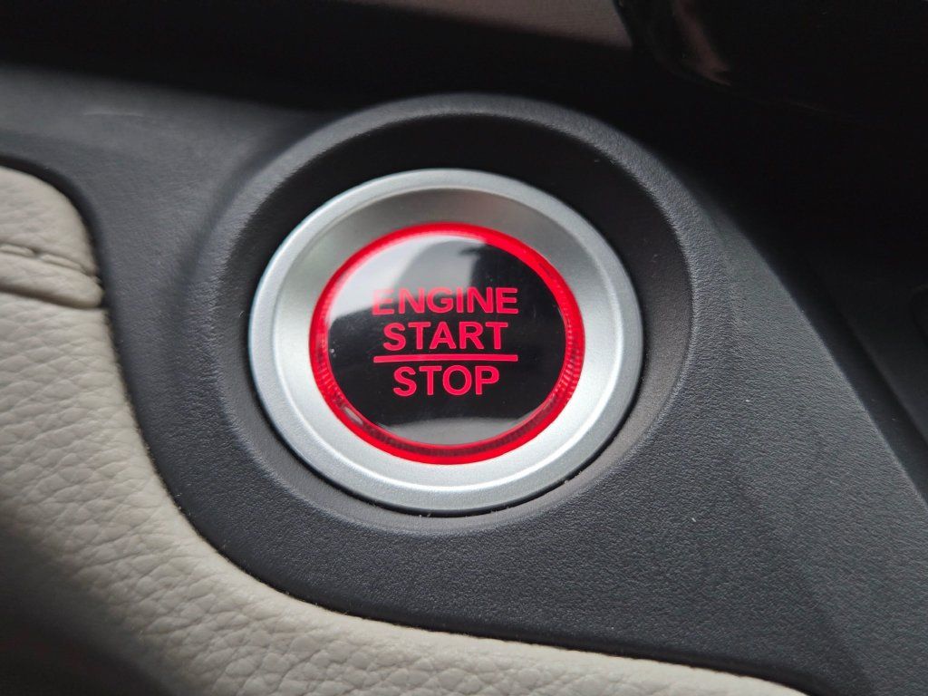 Used 2025 Honda Odyssey EX-L image 31