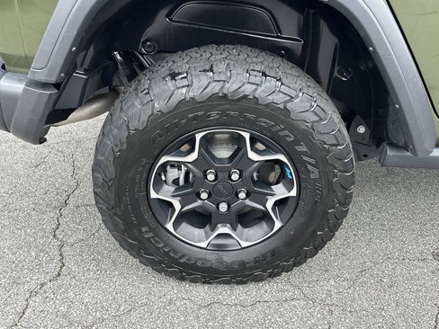 Used 2023 Jeep Wrangler Unlimited Rubicon 4xe w/ Safety Group image 21