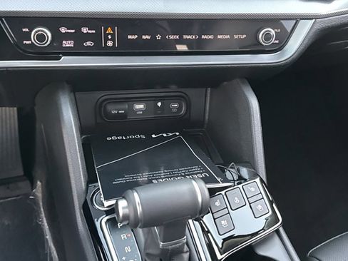 New 2025 Kia Sportage SX image 48