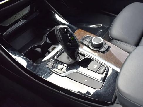 Used 2019 BMW X3 sDrive30i RWD image 23