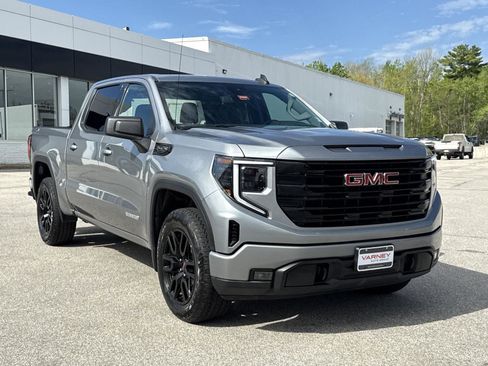 Used 2023 GMC Sierra 1500 Elevation w/ X31 Off-Road Package AWD/4WD image 4