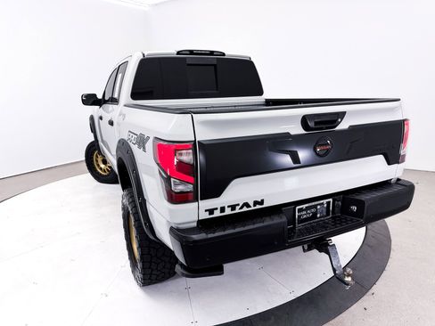 Used 2020 Nissan Titan PRO-4X w/ Pro-4x Convenience Package image 8