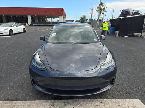 Used 2023 Tesla Model 3 Standard Range RWD image 2