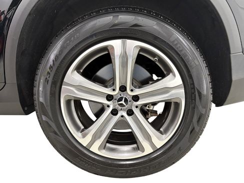 Used 2019 Mercedes-Benz GLC 300 4MATIC image 9