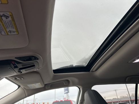 Certified 2025 Subaru Outback Onyx Edition image 23