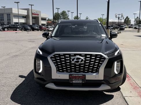 Used 2021 Hyundai Palisade SEL w/ Premium Package AWD/4WD image 3