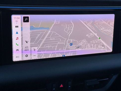 Certified 2025 Porsche Macan 4S Electric image 37