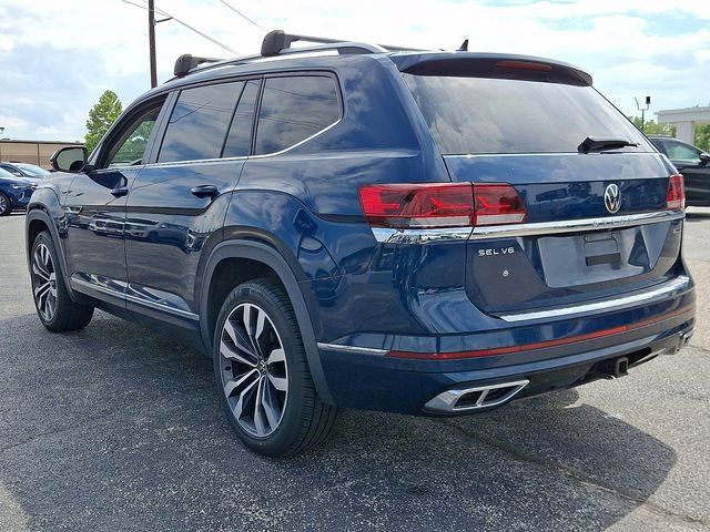 Used 2021 Volkswagen Atlas SEL R-Line AWD/4WD image 4