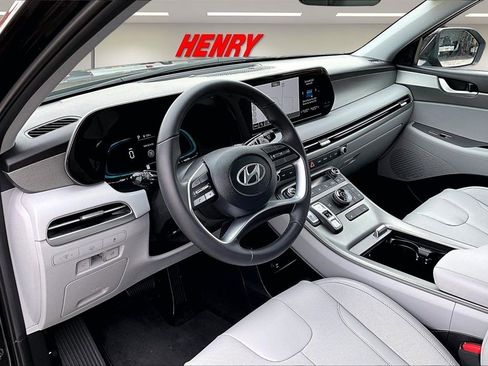 Used 2025 Hyundai Palisade SEL image 19