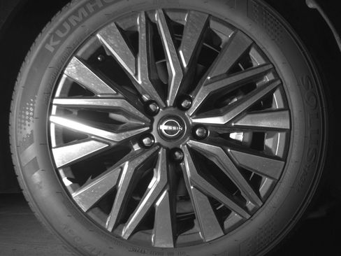 Used 2026 Nissan Altima 2.5 SV FWD image 16