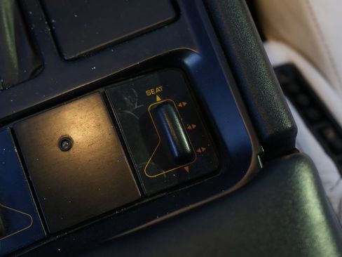 Used 1992 Chevrolet Corvette Convertible image 61