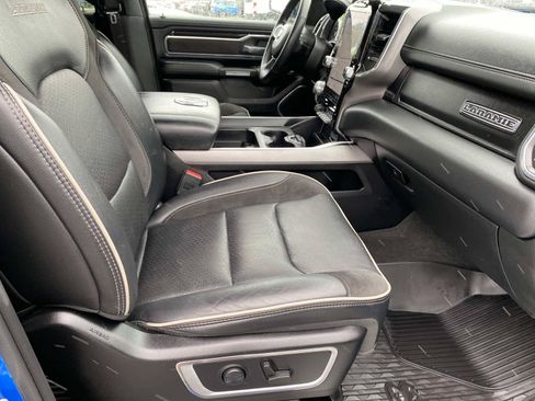Used 2022 RAM 1500 Laramie w/ Sport Appearance Package AWD/4WD image 25