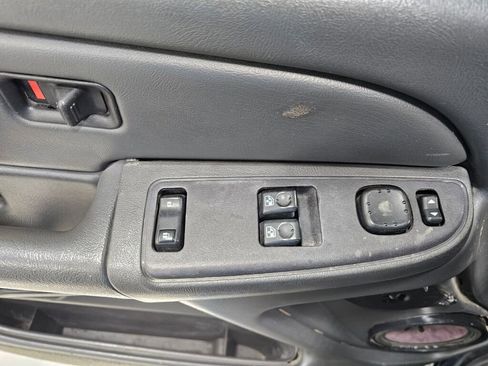 Used 2004 Chevrolet Silverado 2500 LS image 27