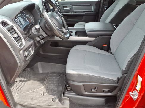 Used 2021 RAM 2500 Big Horn w/ Level 1 Equipment Group image 10