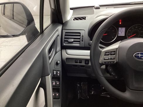 Used 2015 Subaru Forester 2.5i Premium w/ Popular Package #2 image 32