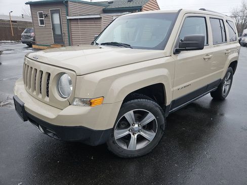 Used 2017 Jeep Patriot High Altitude image 1