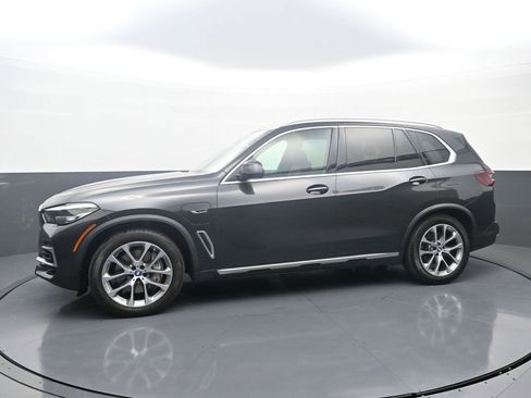 Used 2023 BMW X5 xDrive45e w/ Climate Comfort Package image 4