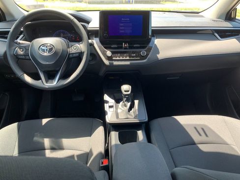 Used 2026 Toyota Corolla Cross LE FWD image 16