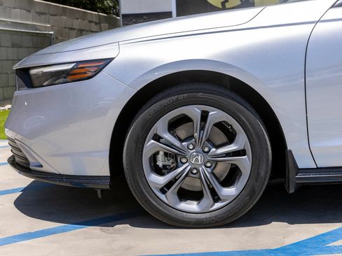 Used 2024 Honda Accord EX-L image 40