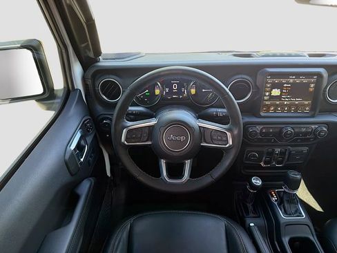 Used 2023 Jeep Wrangler Sahara w/ Cold Weather Group image 17