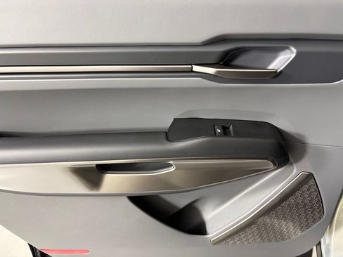 New 2026 Kia EV9 Wind AWD/4WD image 38
