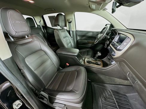 Used 2018 GMC Canyon Denali image 32