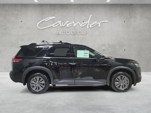 New 2026 Nissan Pathfinder SV image 17