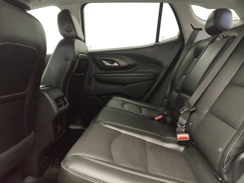 Used 2022 GMC Terrain SLT w/ Tech Package AWD/4WD image 18