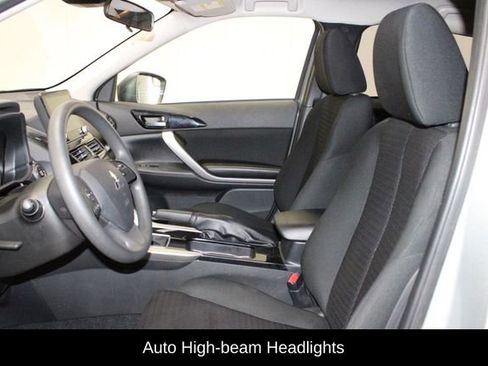 Used 2024 Mitsubishi Eclipse Cross Black Edition image 8