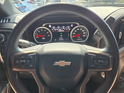 Used 2021 Chevrolet Silverado 1500 High Country AWD/4WD image 27