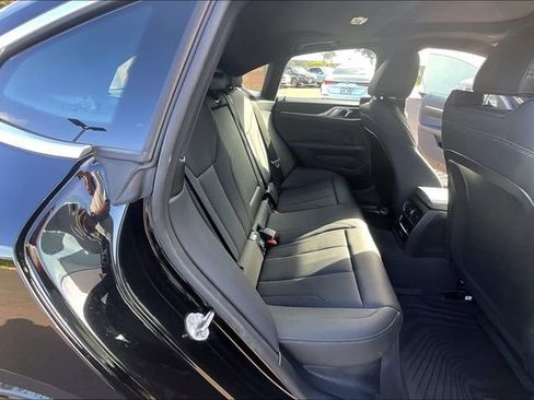 Used 2025 BMW i4 eDrive40 image 25